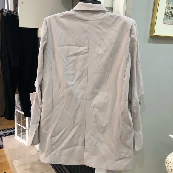 NEW Boutique Oversized Elbow Cutout Button Up Blazer Jacket - Picture 5 of 8